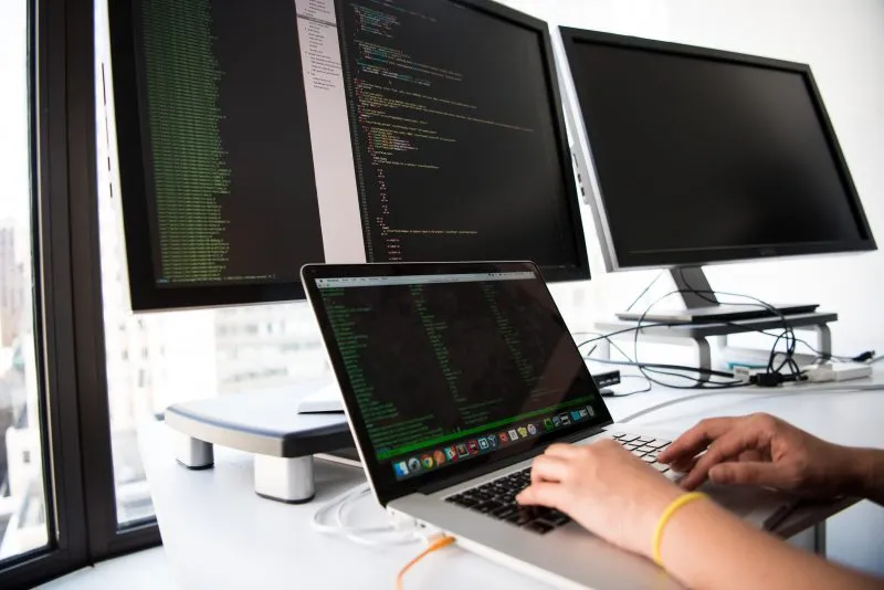 6 rodzajów cyberprzestępstw, przed którymi możesz uchronić swoją firmę