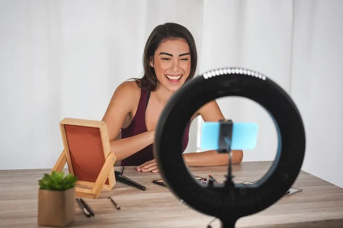 Jakie oświetlenie dla YouTubera?
